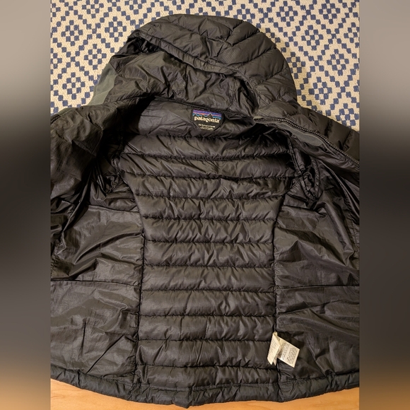 Patagonia Lightweight Puffer Hooded XS - Picture 7 of 10